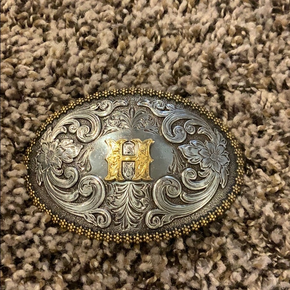 Belt buckle
